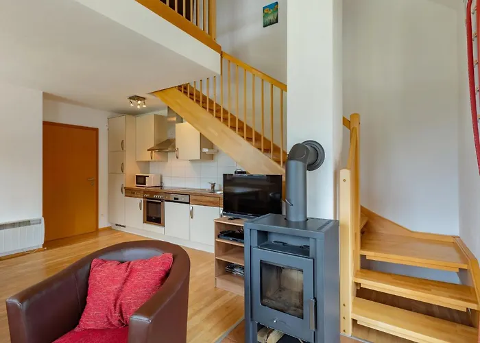 6 By Interhome